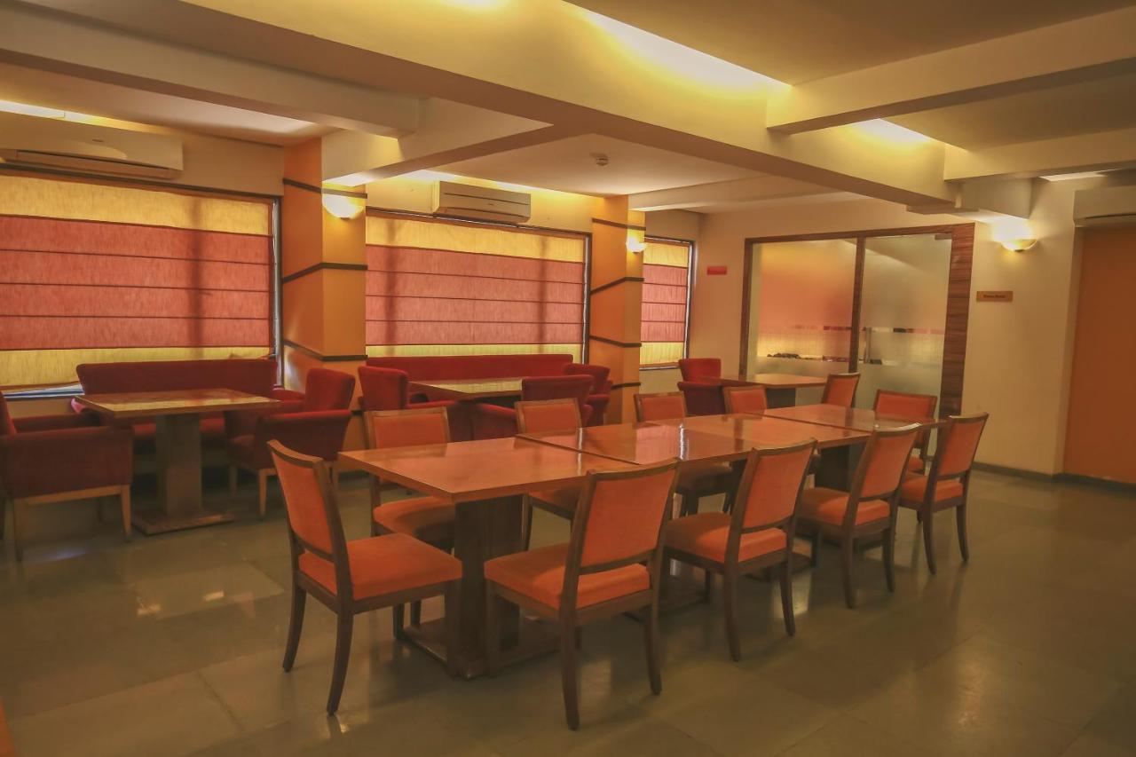 The Gold Haven Hotel Pune Luaran gambar